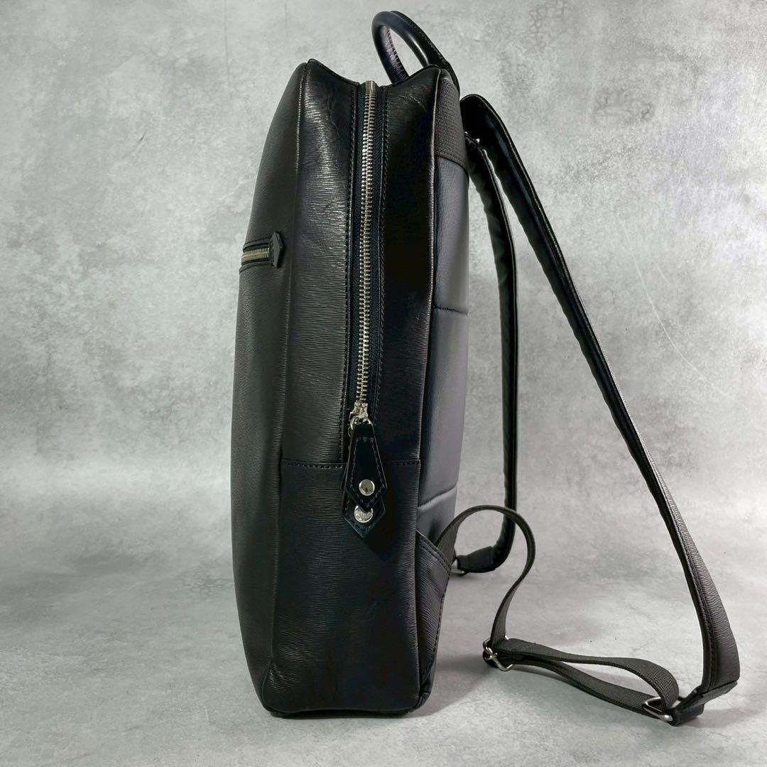 ＤＡＤＡ✨ヴィヴィアン ADVAN リュック レザー 黒系 オーブチャーム