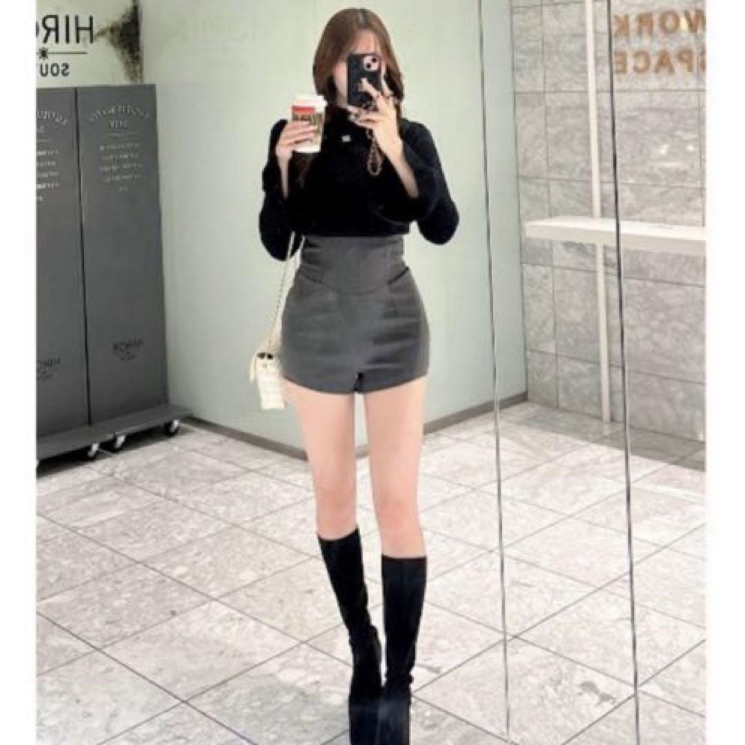 【新品未使用タグ付】美シルエットショートパンツ　グレー　FLサイズ