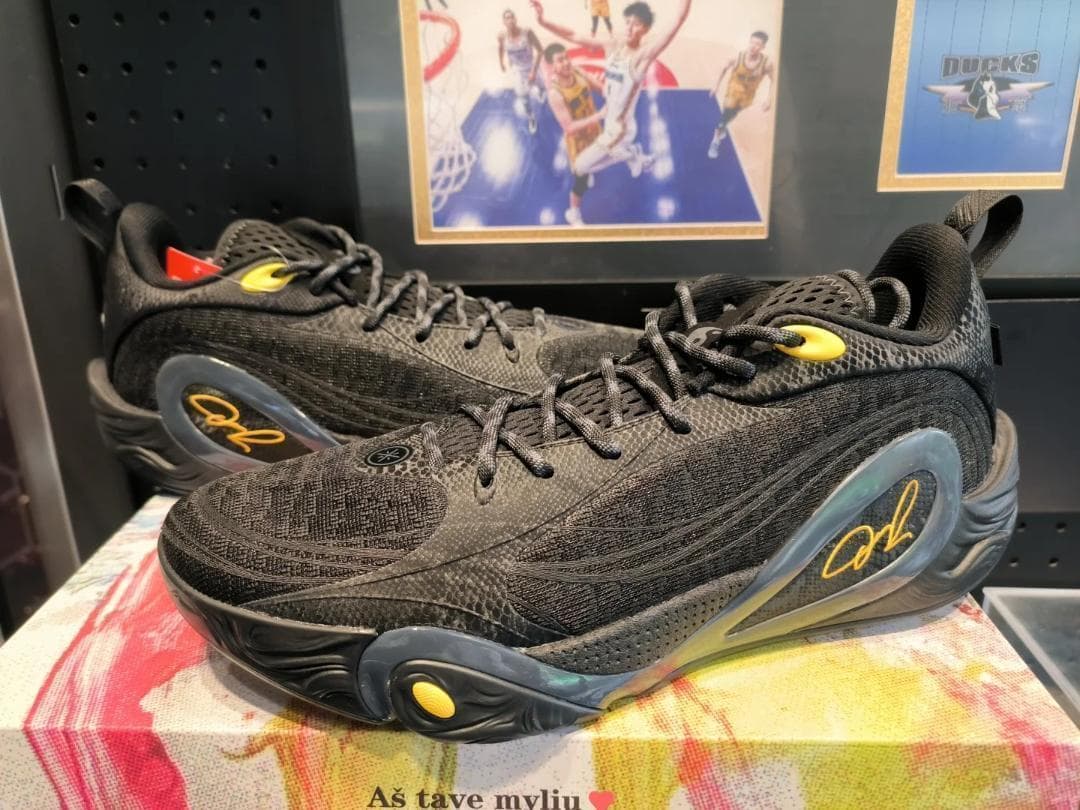 シューズ(男性用) WOW The Dlo1 US9