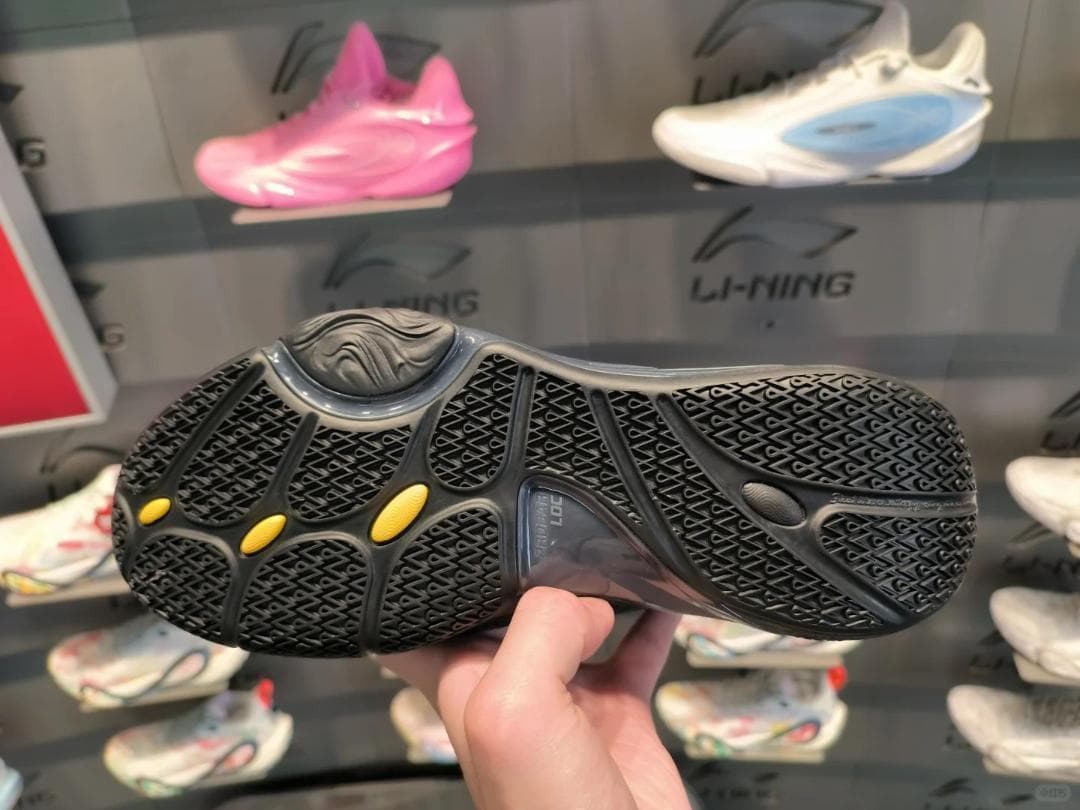 シューズ(男性用) WOW The Dlo1 US9