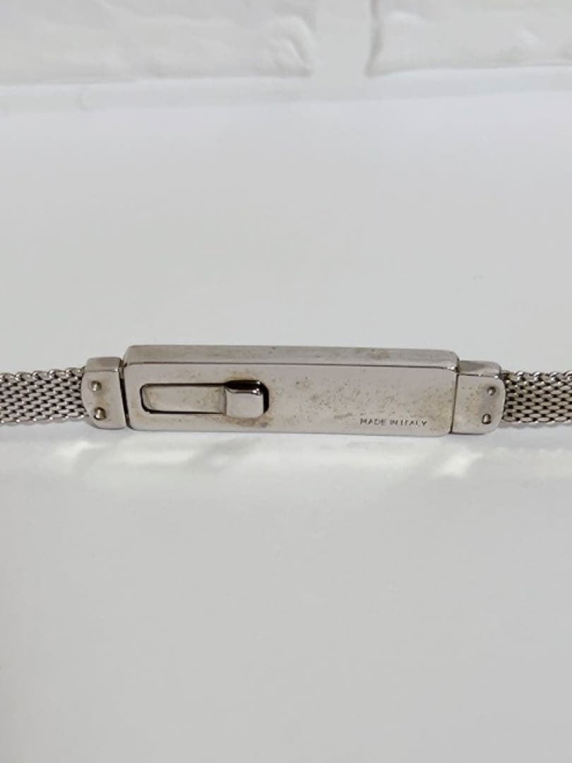 グッチ　GUCCI ベルト　シルバー　ロゴメタル 細み