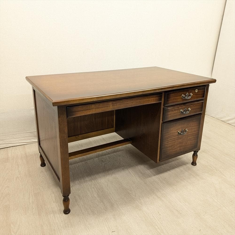 カリモク　コロニアル　片袖机　書斎デスク　学習デスク　ワークデスク　作業机　机