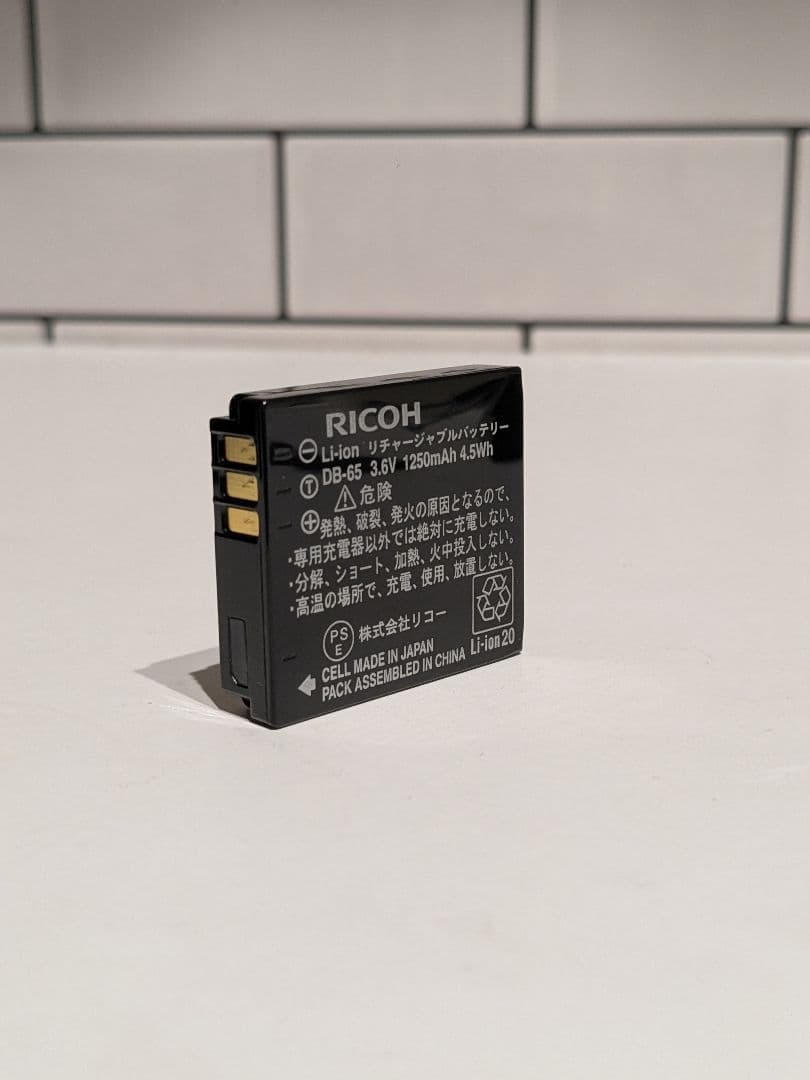 美品RIKOH GR DIGITAL III　ショット数僅か824回