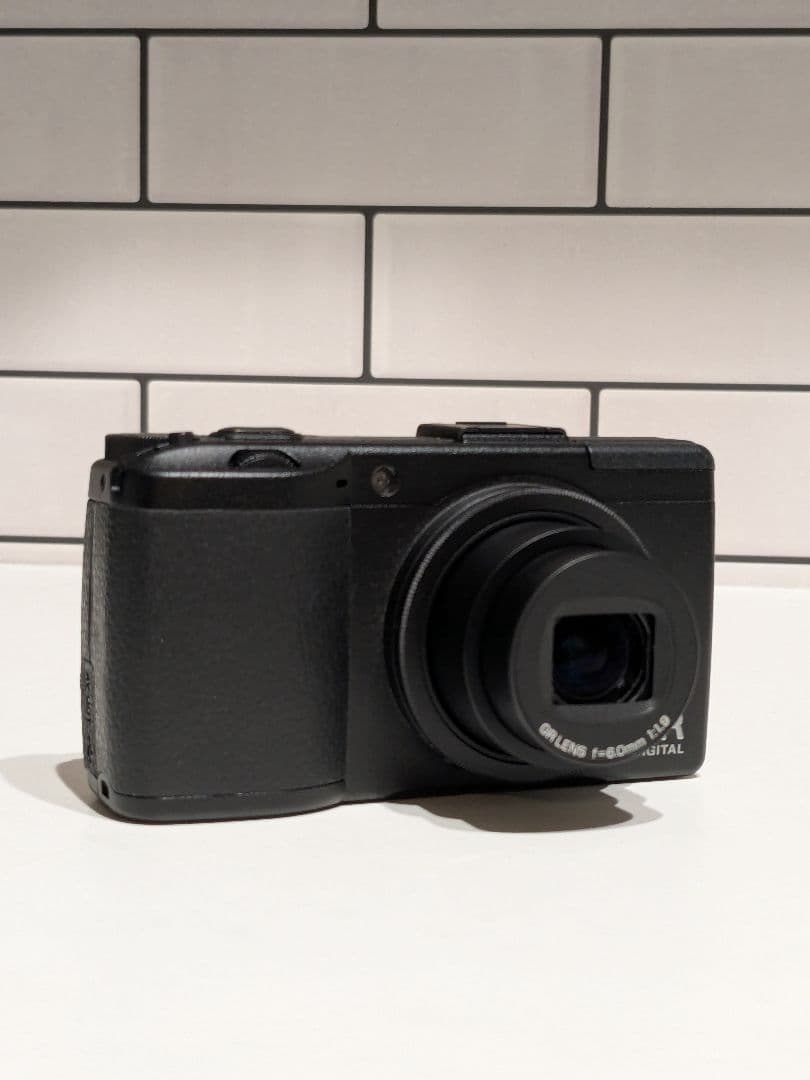 美品RIKOH GR DIGITAL III　ショット数僅か824回