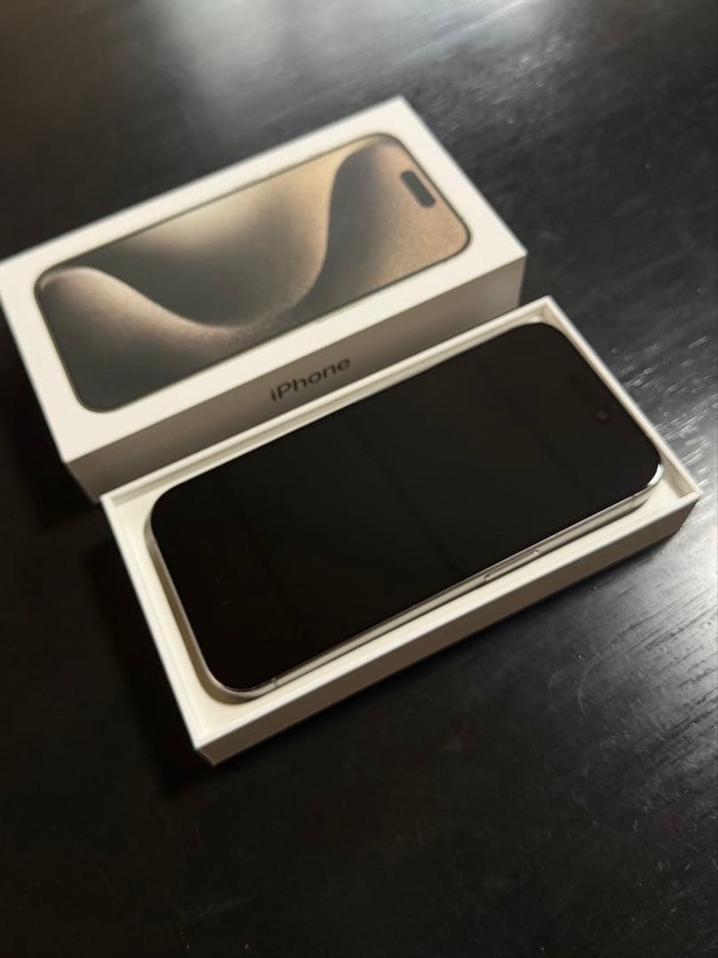 Apple iPhone 15 Pro 256GB SIMフリー