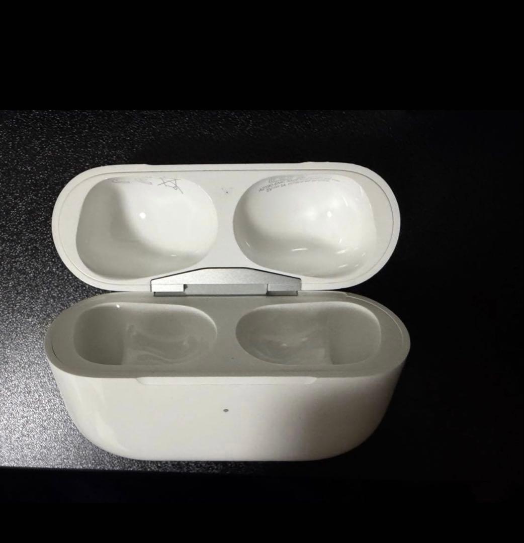 イヤホン AirPods Pro (1st generation, 2021 model)