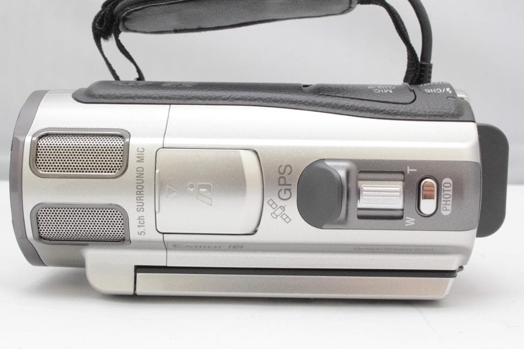 プチ！美品！SONY HDR-CX560V 　ビデオカメラ