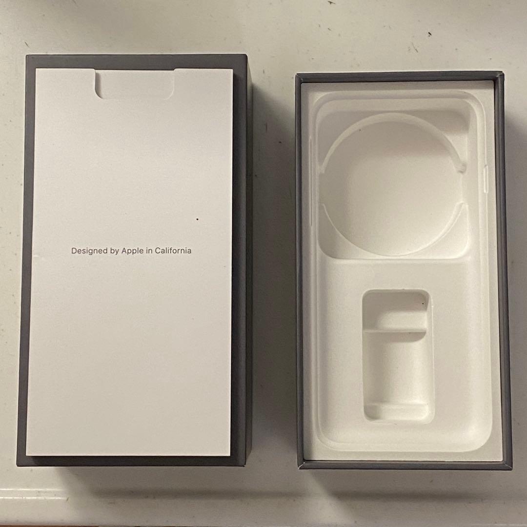 【美品】iPhone8 Space Gray SIMフリー 128GB