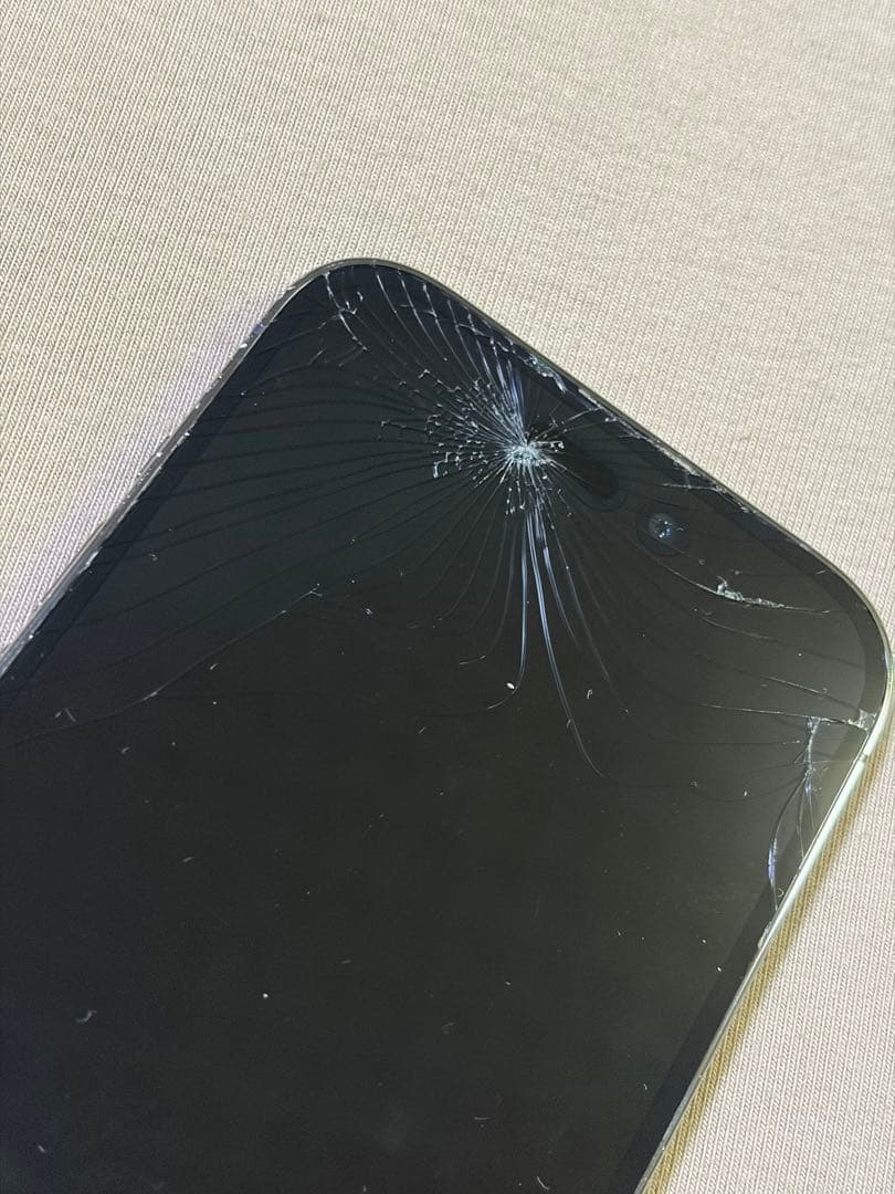 iPhone 14 Pro 256GB ディープパープル／画面割れ／ジャンク品