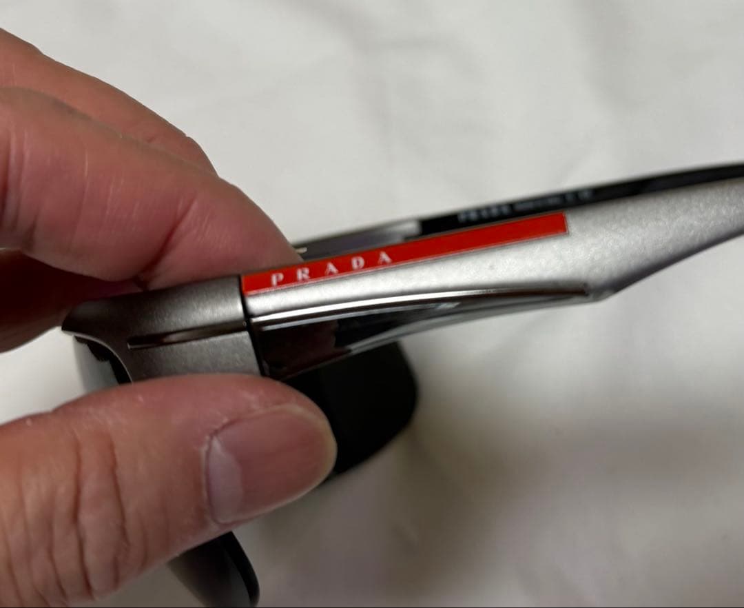 試着のみ PRADA サングラス 交換用レンズ付き