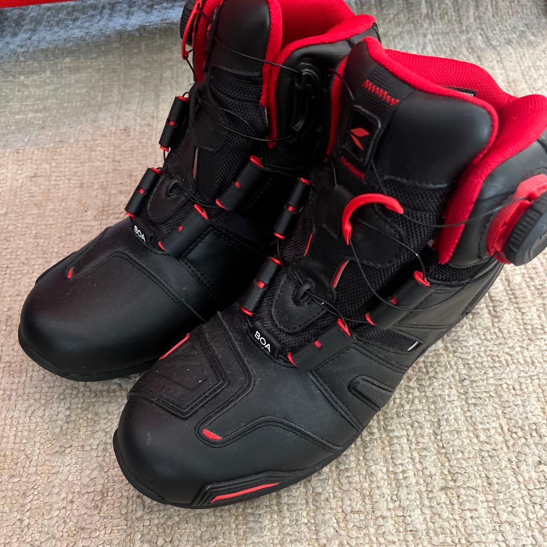 TAICHI バイク用靴 BOAシステム ブラック/レッド