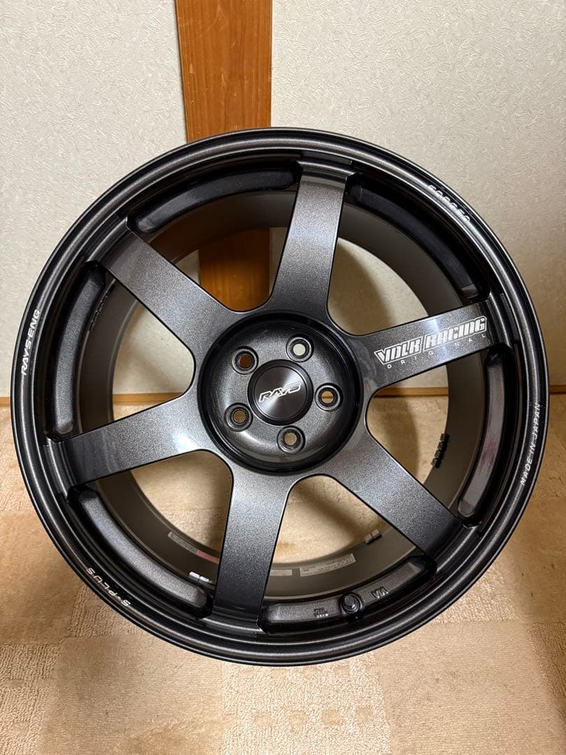 タイヤ・ホイール RAYS VOLK RACING TE37 SAGA S Plus 18inch
