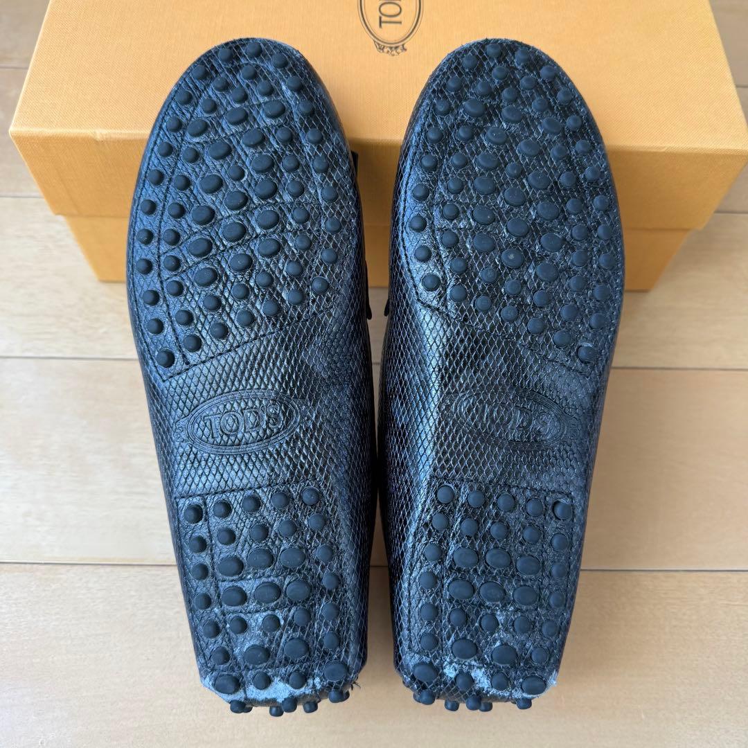 美品♡TOD'Sトッズ♡フリンジ付ゴンミーニ♡スネークプリント36.5