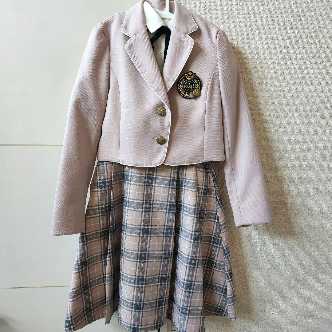 ぽんきちレピピアルマリオ　卒服　2023 ピンクベージュS、Mサイズ靴つき