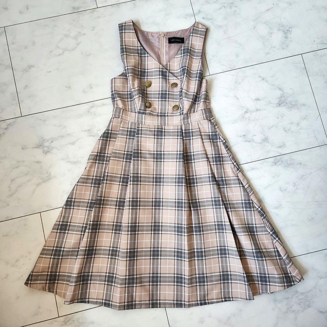 ぽんきちレピピアルマリオ　卒服　2023 ピンクベージュS、Mサイズ靴つき