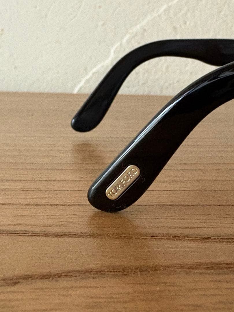 トムフォード　メガネ　TF5861