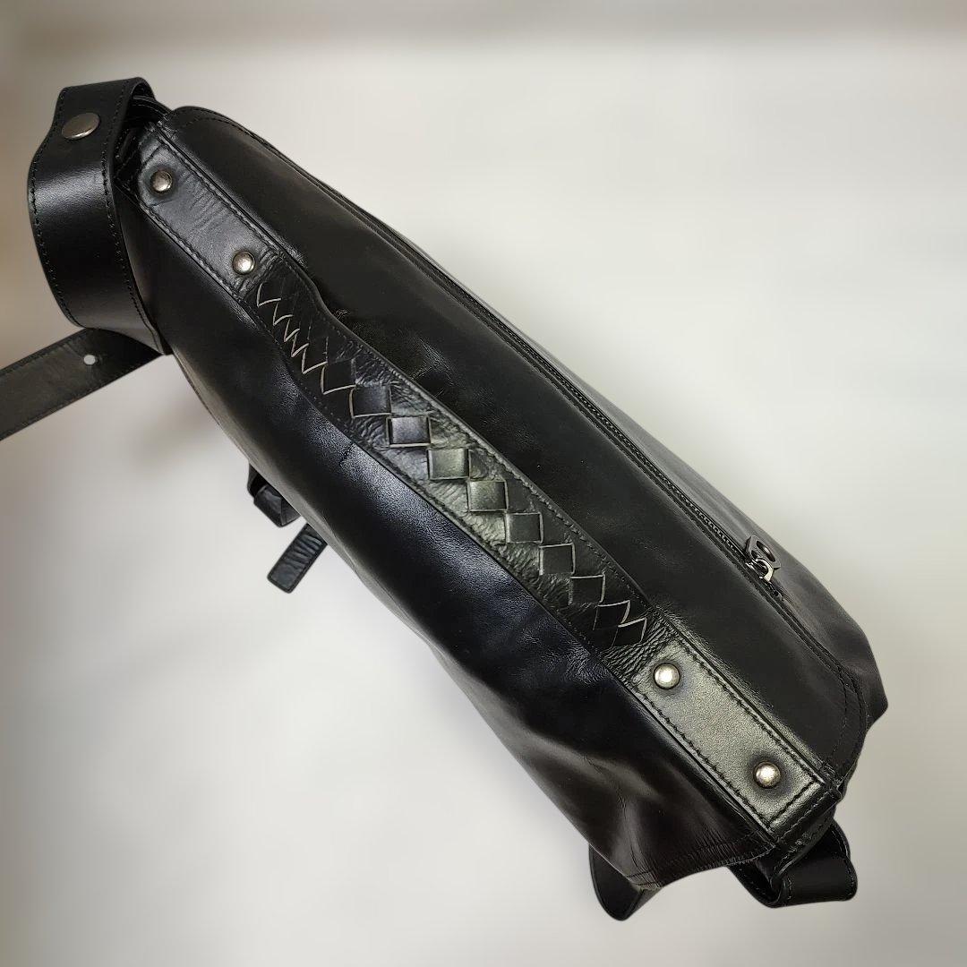 BOTTEGA design 本革シープスキンショルダーバッグ 未使用品