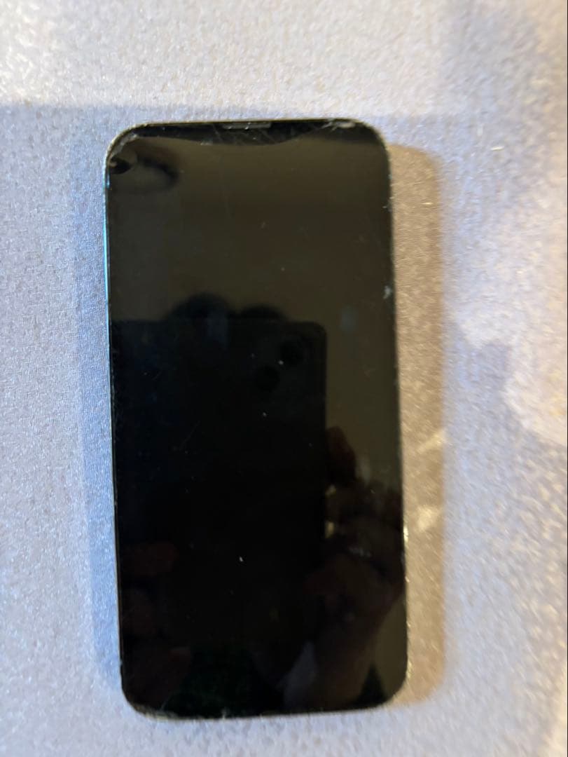 スマートフォン 本体 画面傷・背面ひび割れ