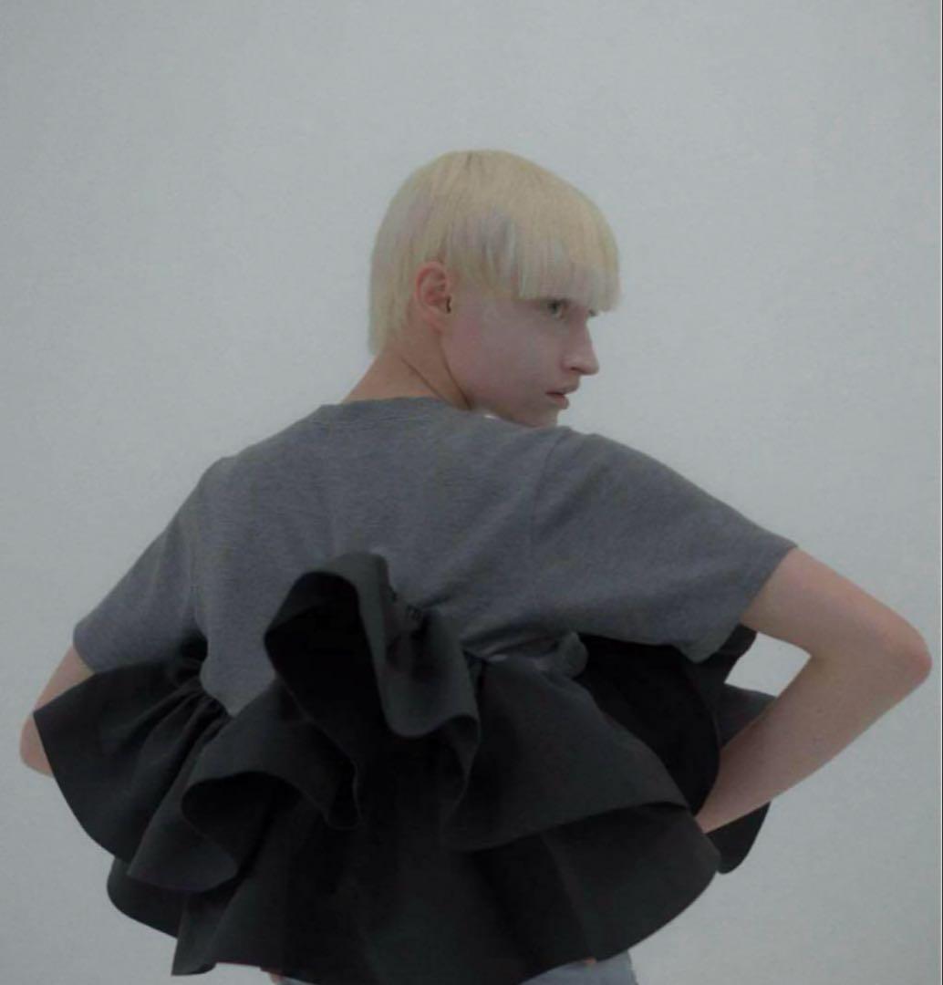 最終値下げ!Bibiy♡グレー DORA PEPURAMU TEE