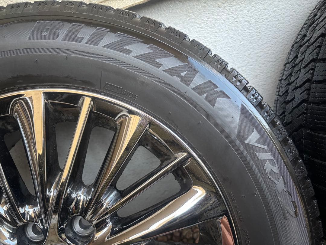 【早期売却希望】エグゼクティブラウンジ純正アルミホイールスタッドレスセット