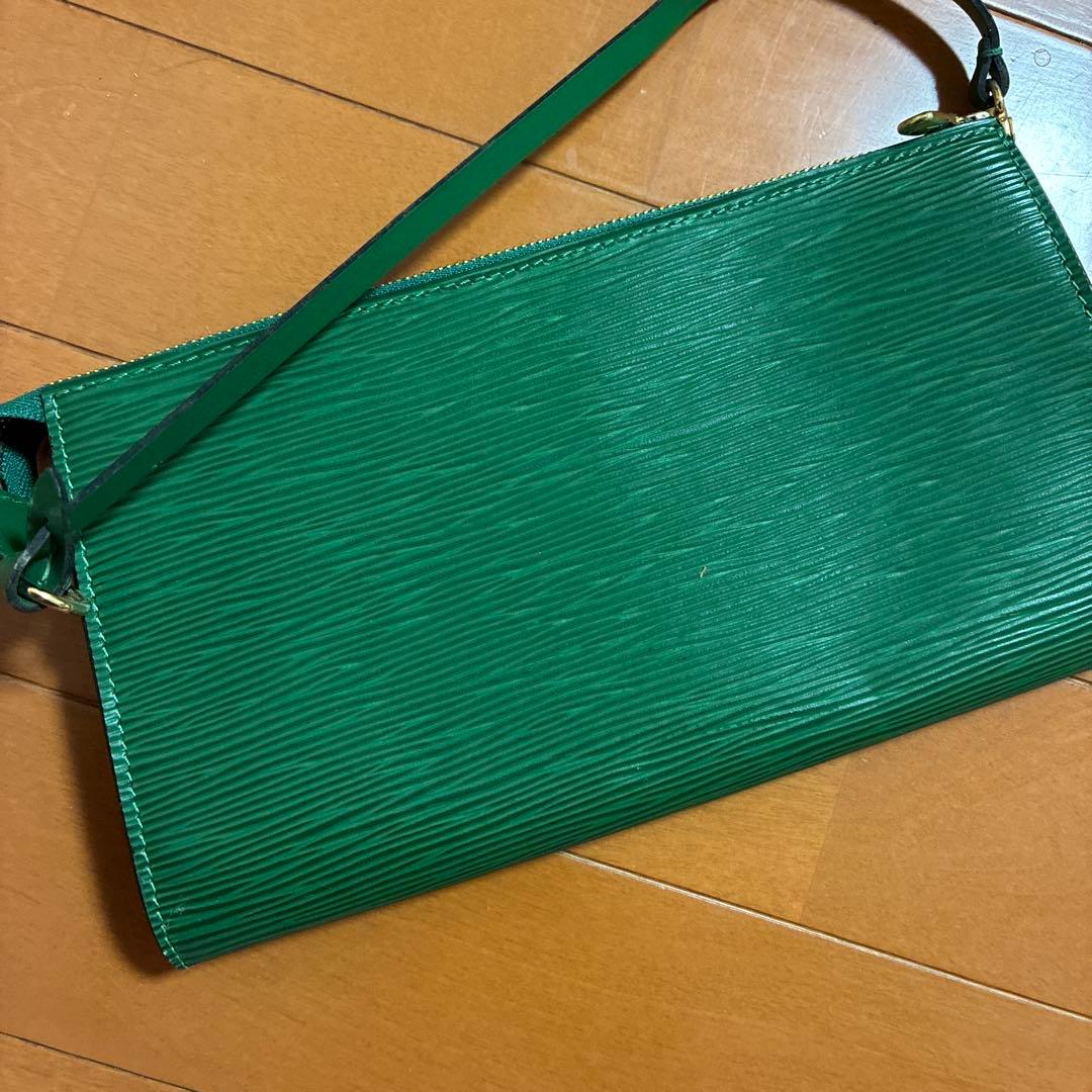 Louis Vuitton アクセサリーバック