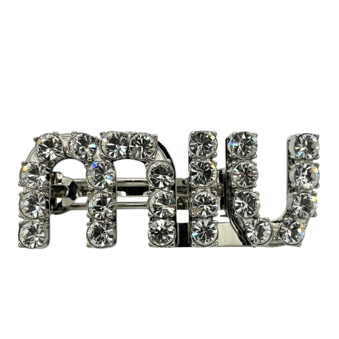 miumiu ミュウミュウ 23SS ロゴ クリスタル バレッタ ヘアクリップ