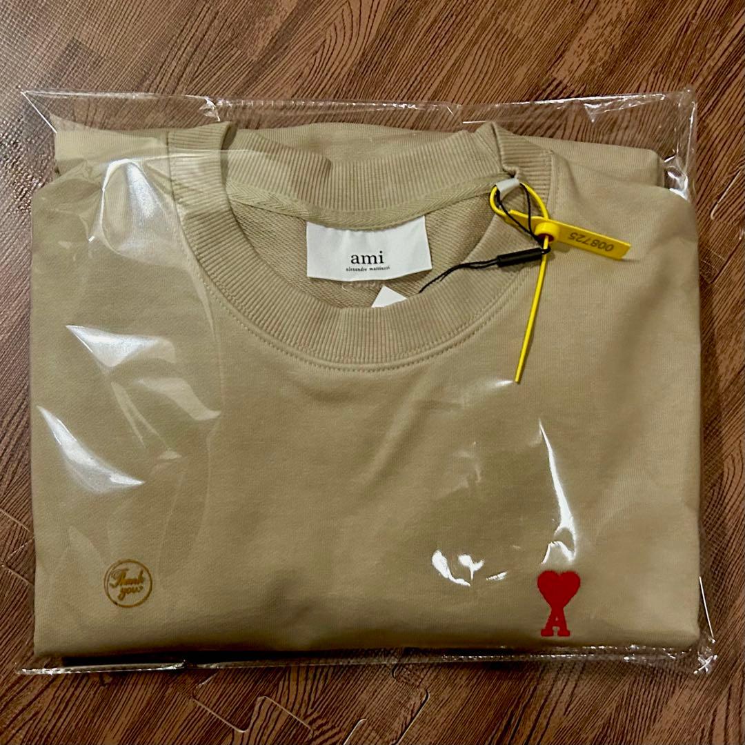 【限定特価】ami スウェット ハート刺繍 カーキ・ベージュ ニット