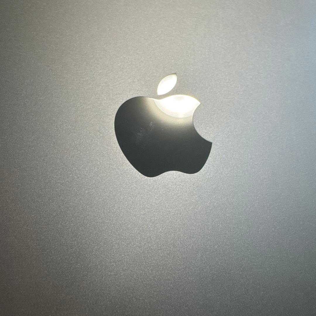 iPad Air 10.9インチ 第5世代 Wi-Fi 256GB スターライト