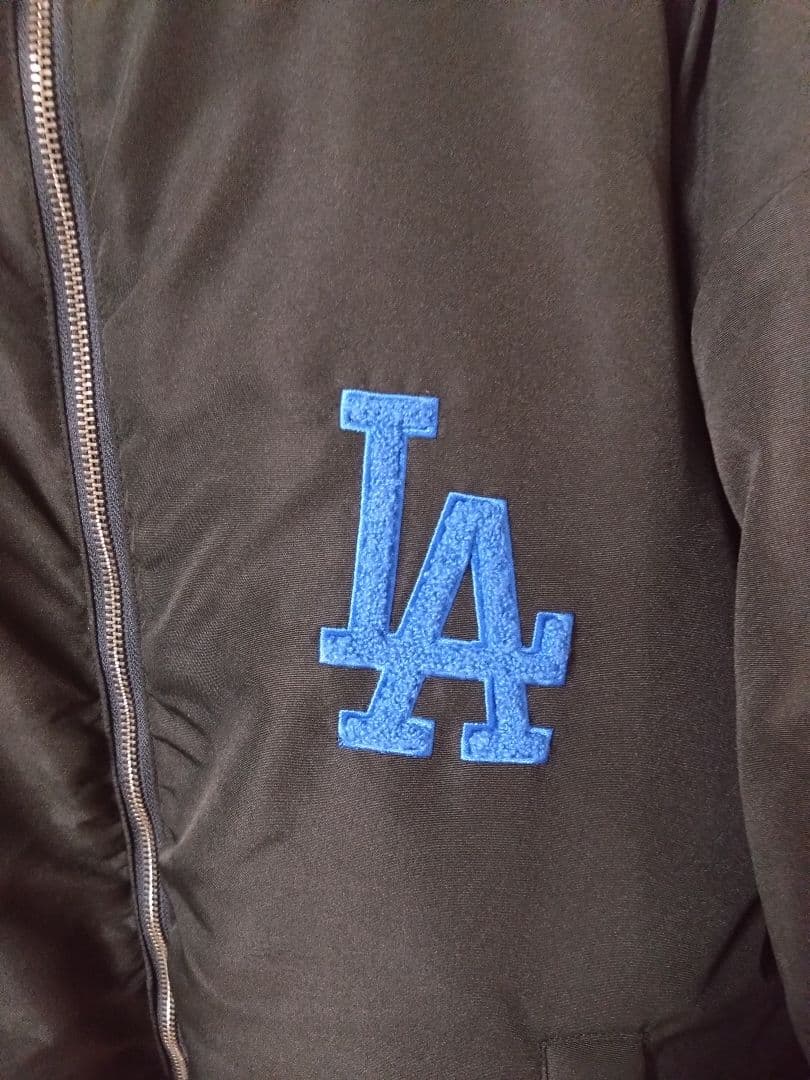 Dodgers ダウンジャケット ネイビー ブラック