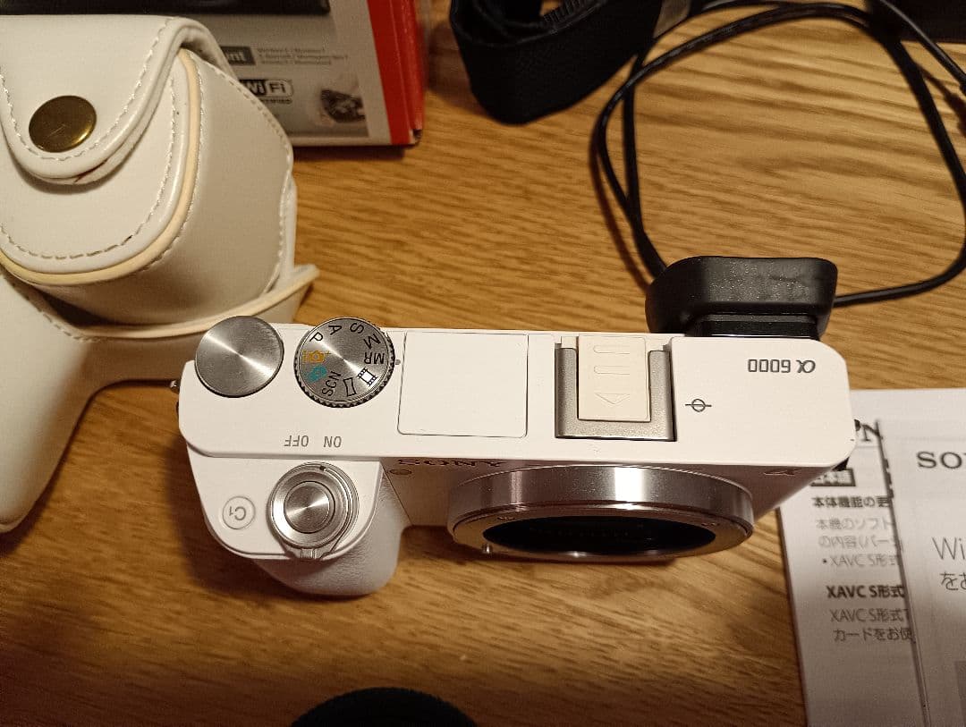 sony デジタル一眼レフ a6000 ILCE-6000　ミラーレス