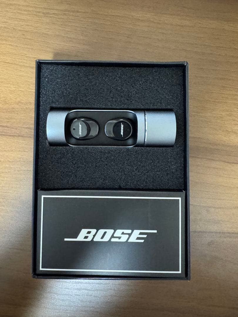 BOSE SOUNDSPORT FREE SKY ワイヤレスイヤホン　米国製