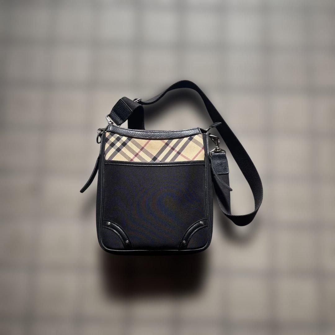 Burberry ショルダーバッグ ブラック