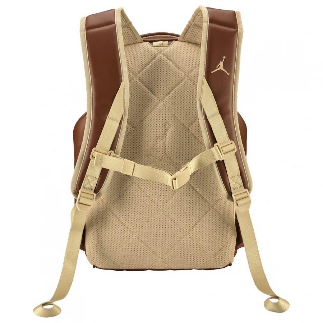 NIKE ジョーダン　フライトバック