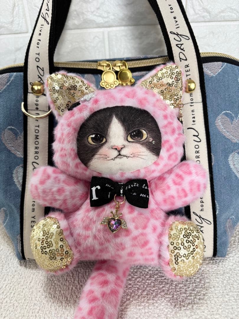 黒*こ様 コヤンイサムチョン　シェル型バッグ　ジョーズくん　ハート柄デニム　ねこ