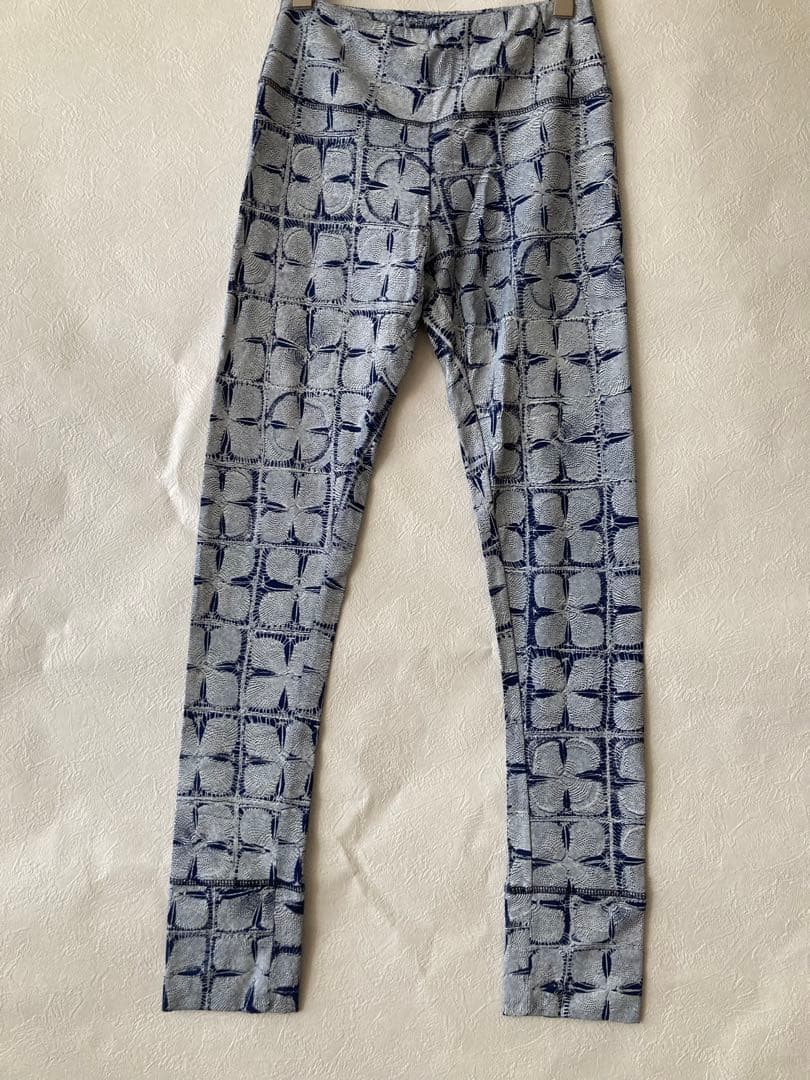 juana de arco ホォアナデアルコ　ニャンドゥティ柄　レギンス