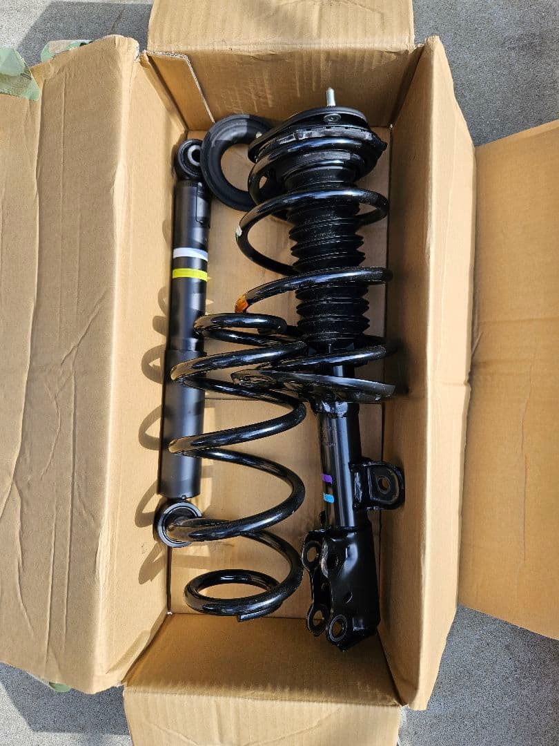 アルファード30系足回り一式orスタビライザー