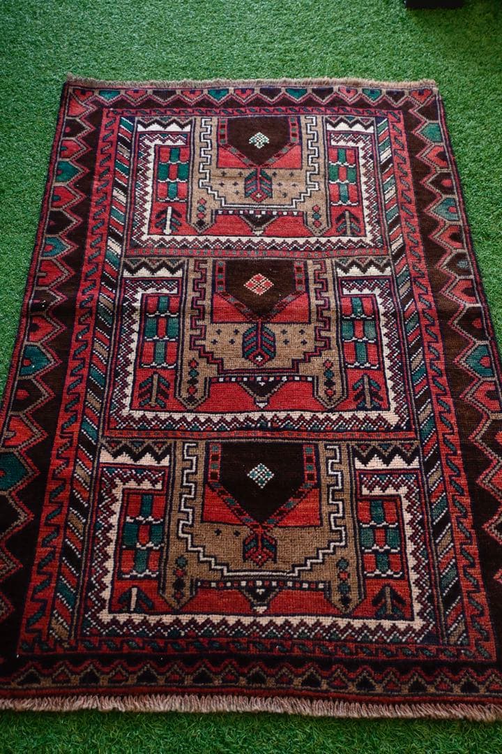 タ*キ様 アフガニスタン製　ラグ　ヴィンテージ約128cm x 82cm