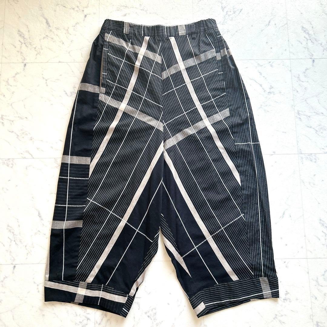 芽風 センソユニコ バルーン クロップド パンツ　チェック　黒グレー