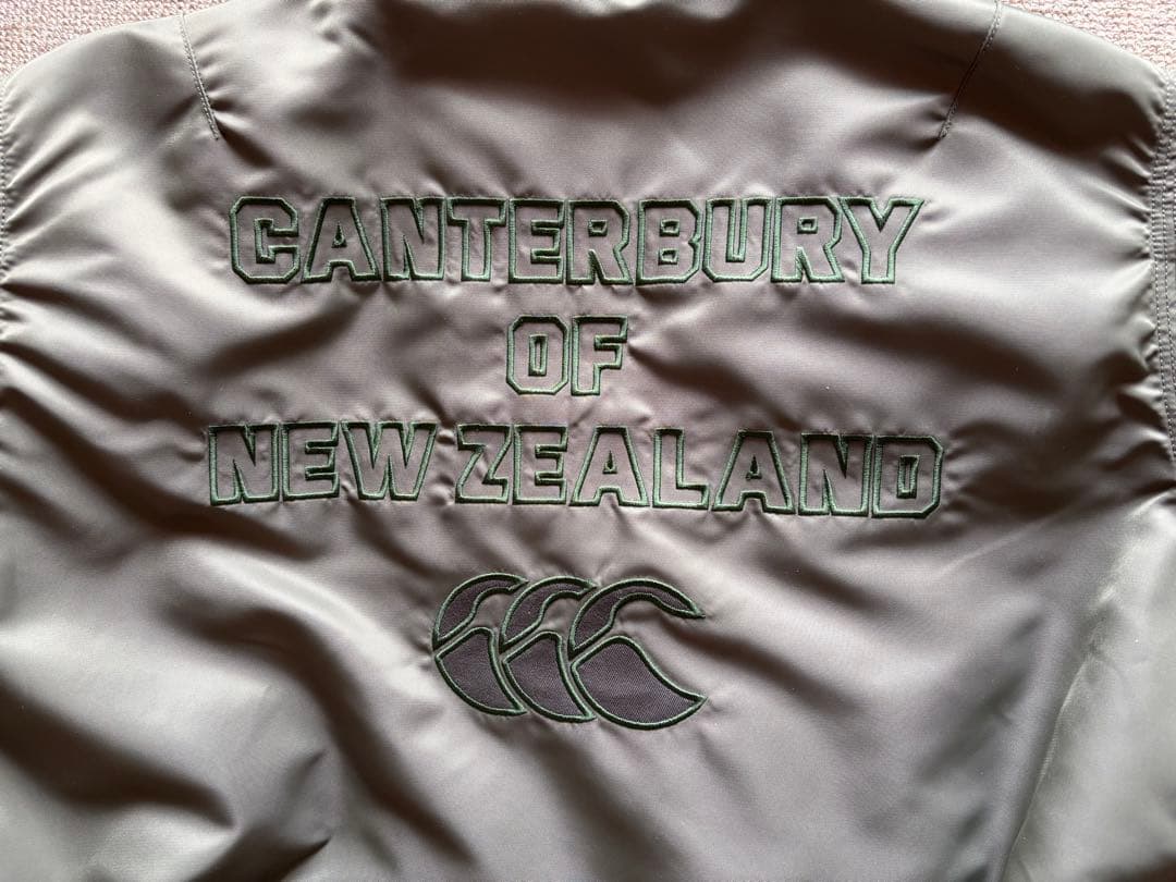 Canterbuy ディフェンダージャケット　オリーブ