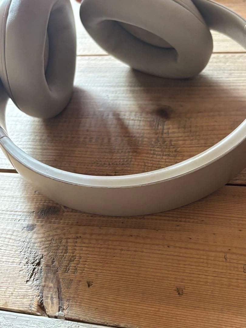 【訳あり】Beats studio pro ワイヤレスヘッドホン サンドストーン