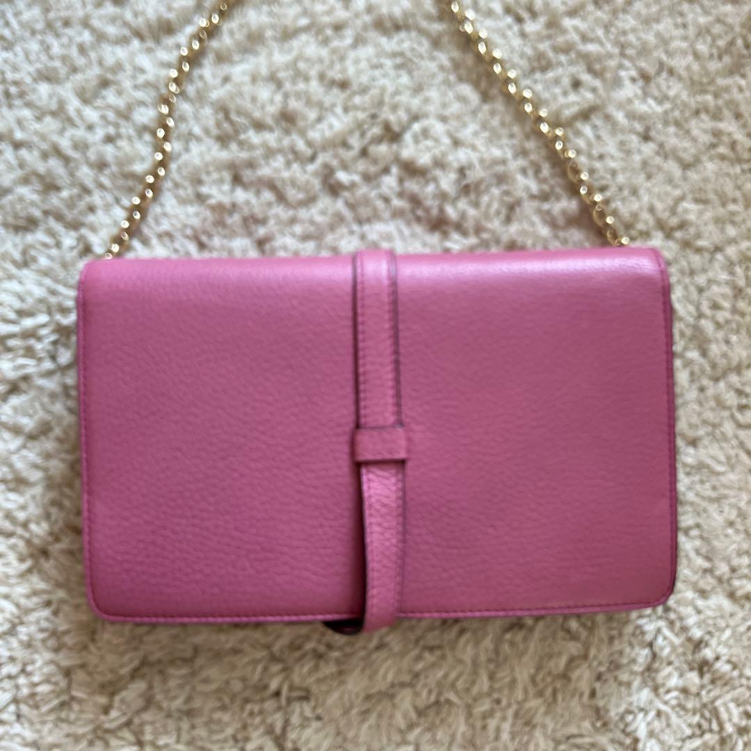 グッチ　チェーンウォレットバッグ