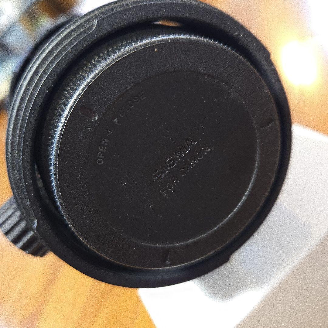 SIGMA 70-200mm 1:2:8 APO DG HSMケース付き