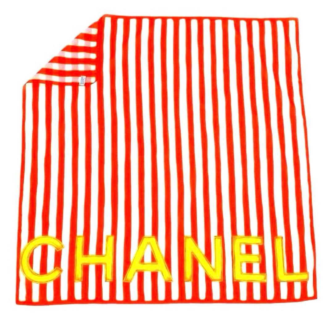 リルビさま専用　シャネル　ロゴスカーフ　ハンカチ　バンダナ　正規品