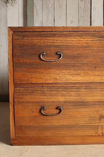 古い木製の引き出し2段　チェスト　桐箪笥