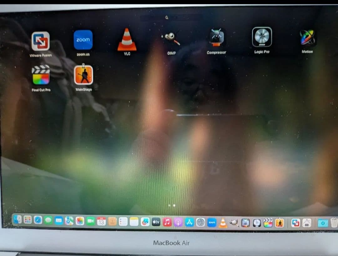 Mac,OS 最新sequoia,windows 11