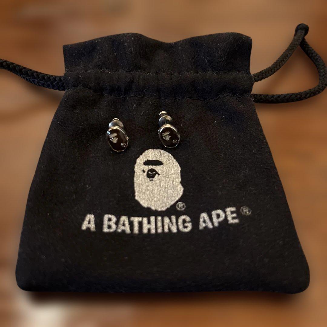 A BATHING APE シルバーピアス
