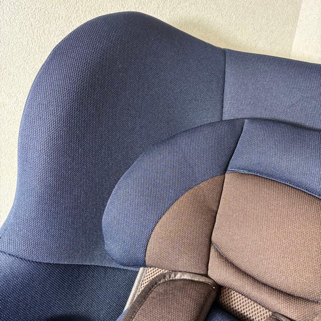 【ほぼ未使用】Combi コンビ クルムーヴ ISOFIX ブラウンネイビー