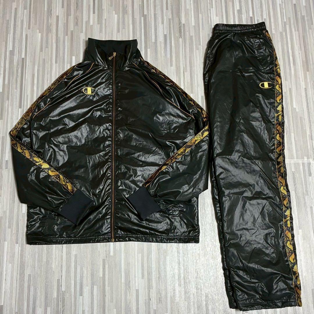 championチャンピオン　ナイロンセットアップ　ブラック×ゴールド　XL