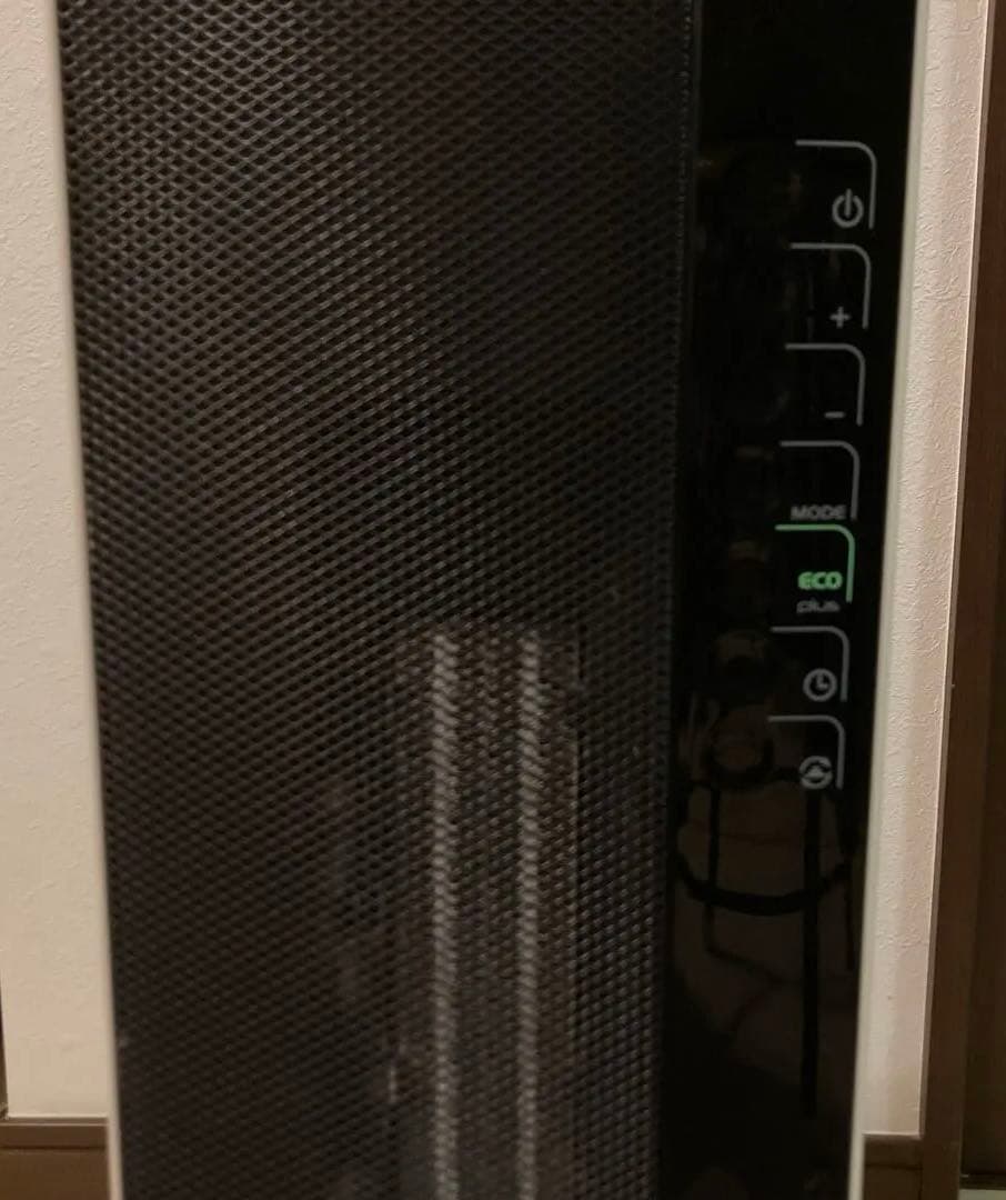 DeLonghi セラミックファンヒーター タワー型