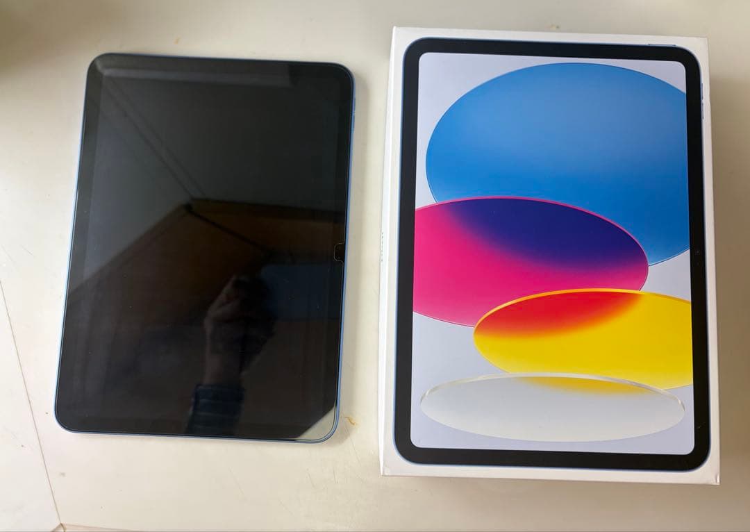 Apple iPad 11 インチ (A16) 11世代 ブルー